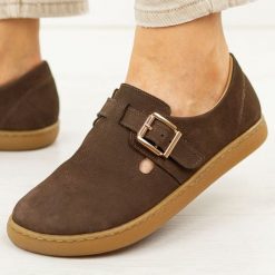 Barefoot czekoladowe skórzane Polskie półbuty damskie Deoni D689. Brązowe półbuty damskie Deoni, bez wzorów, z jeansu, casualowe, bez obcasa, na płaskiej podeszwie. Za 429.00 zł.