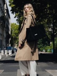 Maison héritage PARIS Skórzany shopper bag "Rise" w kolorze czarnym - 52 x 31 cm rozmiar: onesize. Czarne shopper bag damskie maison héritage PARIS, bez wzorów, z materiału, na ramię, bez dodatków. Za 435.11 zł.