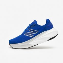 Buty do biegania męskie New Balance Fresh Foam X More V6. Niebieskie obuwie do biegania damskie New Balance. W wyprzedaży za 599.99 zł.