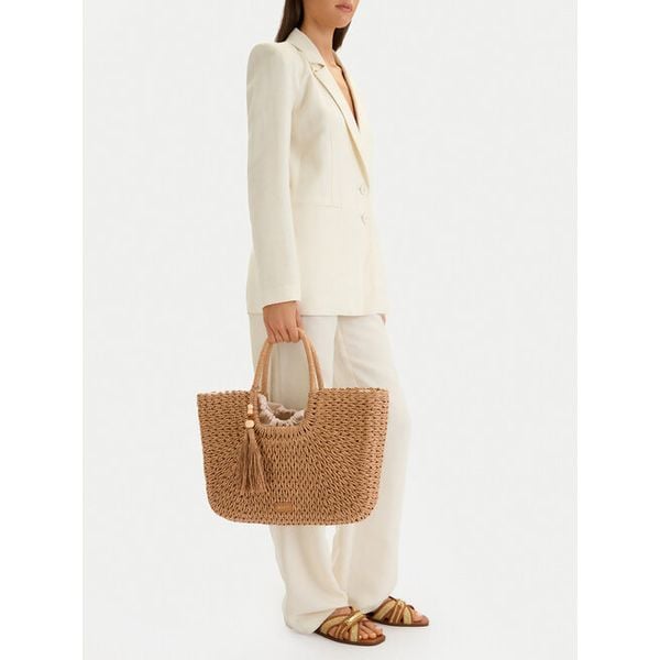 Torebka JENNY. Brązowe torebki klasyczne damskie Jenny, bez wzorów, bez dodatków. Za 149.99 zł.