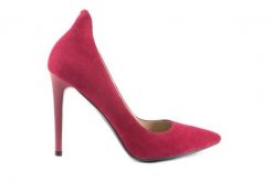 Szpilki Bayla-097 Z6890-322 Wino, Czerwony, Skóra naturalna - 36. Czerwone szpilki Bayla, bez wzorów, z lakierowanej skóry, bez obcasa. W wyprzedaży za 89.10 zł.