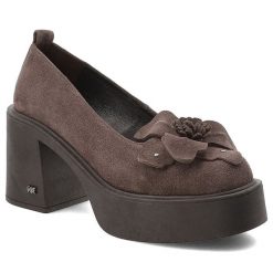 Brązowe Półbuty Karino Eleganckie Obuwie Damskie Na Obcasie. Brązowe półbuty damskie Karino, z aplikacjami, z weluru, eleganckie, bez obcasa, na obcasie. Za 433.99 zł.