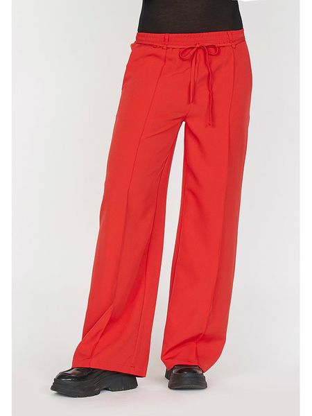SisterS point Spodnie w kolorze czerwonym rozmiar: XS. Czerwone spodnie materiałowe damskie Sisters Point, bez wzorów, z materiału, z podwyższonym stanem. Za 52.17 zł.