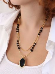 Pierres delicates Pozłacany naszyjnik z elementami ozdobnymi - dł. 45 cm rozmiar: onesize. Czarne naszyjniki damskie Pierres delicates, pozłacane. Za 126.15 zł.