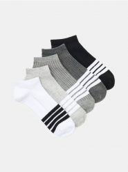 Prążkowane skarpetki stopki 5 pack - szary. Szare skarpetki męskie Sinsay, bez wzorów, prążkowane. Za 15.99 zł.