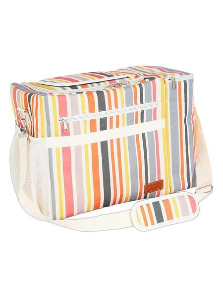 WD lifestyle Torba chłodząca ze wzorem - 25 l rozmiar: onesize. Torebki klasyczne damskie WD lifestyle, bez wzorów, z materiału, bez dodatków. Za 164.02 zł.