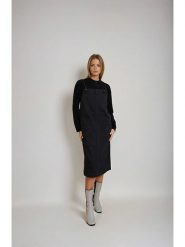 Monki Sukienka w kolorze antracytowym rozmiar: L. Czarne sukienki damskie Monki, na co dzień, l, bez wzorów, z bawełny, bez kołnierzyka, bez ramiączek, midi, proste. Za 43.99 zł.