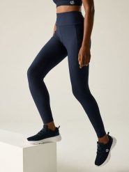 Dare 2b Legginsy funkcyjne "Hustle" w kolorze granatowym rozmiar: 44. Niebieskie legginsy damskie Dare 2b, bez wzorów, z materiału. Za 105.38 zł.