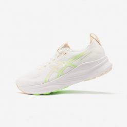 Buty do biegania damskie ASICS Gel-Kayano 32. Białe obuwie do biegania damskie Asics, asics gel kayano. Za 889.99 zł.