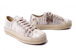 RIEKER 94010-60 beige, półbuty/sneakersy damskie. Brązowe półbuty damskie Rieker, bez wzorów, bez obcasa. Za 319.90 zł.