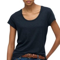T-shirt z dekoltem dla kobiet Superdry Studios. Niebieskie t-shirty damskie Superdry., s, bez wzorów, z bawełny, bez kołnierzyka. Za 133.15 zł.