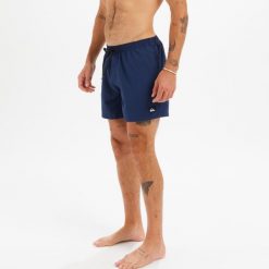 Spodenki surfingowe męskie Quiksilver Volley krótkie. Niebieskie kąpielówki męskie Quiksilver, m, bez wzorów, z poliesteru. W wyprzedaży za 99.99 zł.