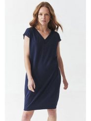 TATUUM Sukienka "Kokena" w kolorze granatowym rozmiar: L. Niebieskie sukienki damskie Tatuum, l, bez wzorów, z koronki, bez kołnierzyka, bez ramiączek, midi. Za 220.63 zł.