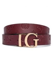 Guess Pasek w kolorze bordowym rozmiar: 105. Czerwone paski damskie Guess, z aplikacjami, z materiału. Za 226.77 zł.