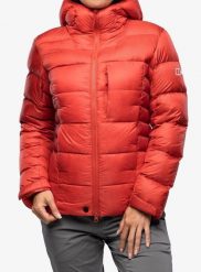 Kurtka puchowa damska Berghaus MTN Arete Ultra Down Hoody. Czerwone kurtki narciarskie i snowboardowe damskie Berghaus, xs, bez wzorów, z materiału, bez kaptura, narciarskie. Za 1,176.99 zł.