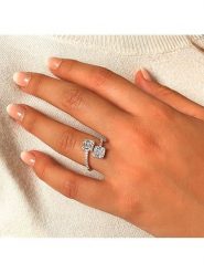 Les Petites Précieuses Srebrny pierścionek z cyrkoniami rozmiar: 60. Szare pierścionki damskie Les Petites Précieuses, z cyrkonią, srebrne. Za 295.99 zł.