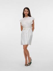 Vero Moda Sukienka w kolorze białym rozmiar: M. Białe sukienki damskie Vero Moda, m, bez wzorów, z bawełny, bez kołnierzyka, bez ramiączek, mini. Za 153.71 zł.