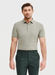 PAKO LORENTE – Zielony t-shirt polo. Zielone koszulki polo męskie Pako Lorente, l, bez wzorów, z poliesteru, bez ramiączek. Za 139.99 zł.