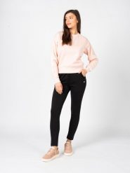Champion Bluza "C-neck" | 115573 | Kobieta | Różowy. Czerwone bluzy bez kaptura damskie CHAMPION, m, z bawełny. W wyprzedaży za 179.00 zł.