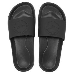 Klapki damskie 4F 4FWSS25FSLIF018. Czarne klapki damskie 4f, bez wzorów, z materiału, bez obcasa. Za 69.99 zł.