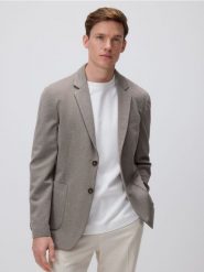 Marynarka slim fit z domieszką wiskozy - brązowy. Brązowe marynarki męskie Reserved, bez wzorów, z dzianiny. W wyprzedaży za 159.99 zł.