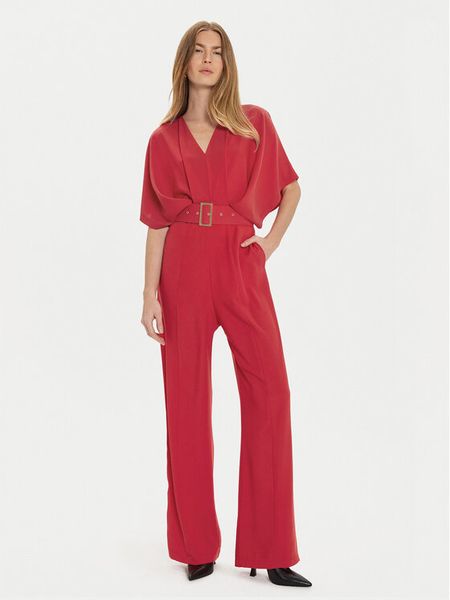 Imperial Kombinezon Y519ISIC Czerwony Regular Fit. Czerwone kombinezony damskie Imperial, s, bez wzorów, z syntetyku, bez kołnierzyka, bez ramiączek. Za 279.99 zł.