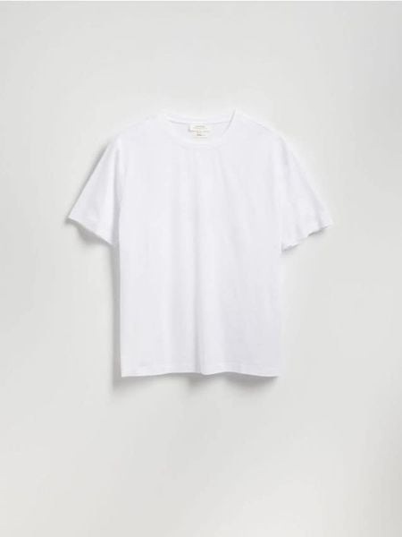 T-shirt regular z bawełną merceryzowaną - biały. Białe t-shirty męskie Reserved, l, bez wzorów, z bawełny, bez kołnierzyka. Za 99.99 zł.