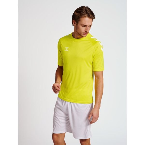 Koszulka sportowa męska Hummel Core XK Poly T-Shirt S/S. Żółte t-shirty męskie HUMMEL, m, bez wzorów, bez kołnierzyka. Za 77.00 zł.