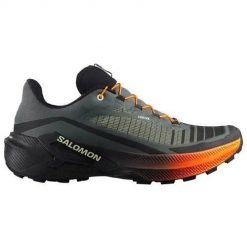 Buty trekkingowe męskie Salomon Genesis 2. Szare buty trekkingowe męskie Salomon, z materiału, bez zapięcia, trekkingowe. Za 933.00 zł.