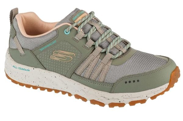 Buty sportowe Sneakersy damskie, Escape Plan - Endless Pursuit. Zielone buty sportowe na co dzień damskie Skechers, bez wzorów, z materiału, trekkingowe. Za 319.99 zł.
