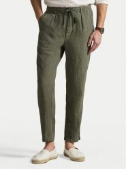 Polo Ralph Lauren Spodnie materiałowe 710940611009 Zielony Regular Fit. Zielone spodnie materiałowe męskie Polo Ralph Lauren, bez wzorów, ze lnu. Za 1,159.00 zł.