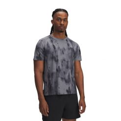 Koszulka do biegania męska Under Armour Launch Elite Print. Szare t-shirty sportowe męskie Under Armour, m, bez ramiączek, do biegania. Za 209.99 zł.