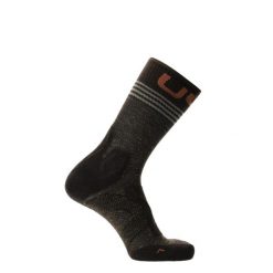 Skarpety trekkingowe UYN Trekking One All Season Mid Socks. Brązowe skarpetki męskie UYN, bez wzorów. Za 119.99 zł.