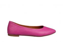Baleriny Bayla-161 122 23Y8005 Bead 161704, Różowy, Skóra naturalna - 36. Czerwone baleriny damskie Bayla, bez wzorów, z materiału, bez obcasa, na płaskiej podeszwie. W wyprzedaży za 179.10 zł.