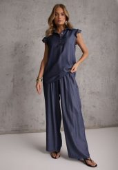Granatowy Komplet z Wiskozą Bluzka z Kołnierzem i Spodnie Wide Leg Naunne. Niebieskie spodnie materiałowe damskie Renee, bez wzorów, z materiału, casualowe, plus size. Za 99.99 zł.