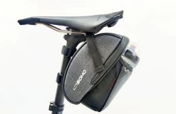 Torba rowerowa pod siodło z kieszenią na bidon SOHO MERCER. Szare torebki klasyczne damskie SOHO, bez wzorów, bez dodatków. Za 52.00 zł.