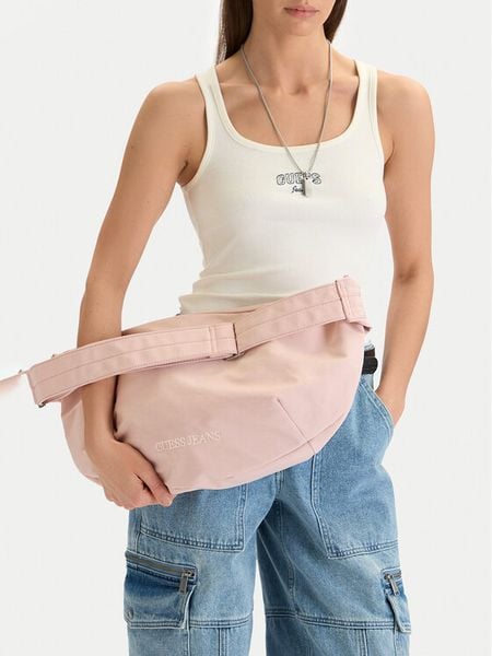 Guess Jeans Torebka CWBEO-GUESS-M-002-09 Różowy. Czerwone torebki klasyczne damskie Guess Jeans, z aplikacjami, z jeansu, bez dodatków. Za 199.99 zł.