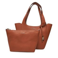 Torebka Guess. Brązowe torebki klasyczne damskie Guess, z aplikacjami, bez dodatków. Za 439.99 zł.