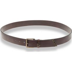 BRĄZOWY PASEK GUESS ZE SKÓRY. Brązowe paski męskie Guess, z aplikacjami, ze skóry, retro. Za 99.50 zł.