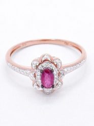 Maison héritage PARIS Złoty pierścionek "Hasna" z diamentami i rubinem rozmiar: 56. Różowe pierścionki damskie maison héritage PARIS, z diamentem, złote. Za 1,935.99 zł.