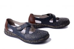 RIEKER 463H4-14 blue, półbuty/sandały damskie. Niebieskie półbuty damskie Rieker, w ażurowe wzory, ze skóry, bez obcasa. Za 329.90 zł.