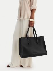 GINO ROSSI Torebka LA224-19154 Czarny. Czarne torebki klasyczne damskie Gino Rossi, bez wzorów, ze skóry, bez dodatków. Za 559.99 zł.