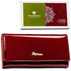 Portfel damski Peterson PTN BC-42122 czerwony. Czerwone portfele damskie Peterson, bez wzorów, ze skóry. Za 114.99 zł.