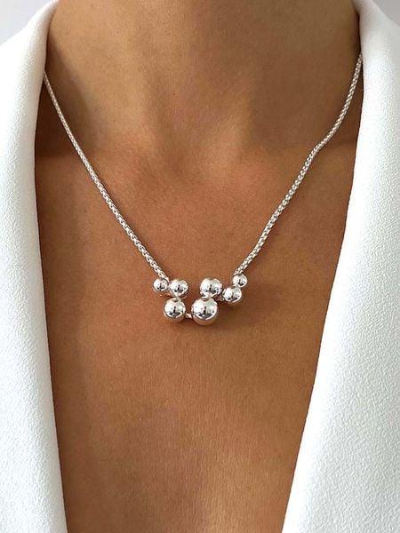 Eclat d'Argent Srebrny naszyjnik z elementem ozdobnym - dł. 40 cm rozmiar: onesize. Szare naszyjniki damskie Eclat d'Argent, srebrne. Za 287.84 zł.