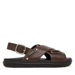 Sandały EMU Australia. Brązowe sandały damskie Emu Australia, bez wzorów, bez obcasa, na płaskiej podeszwie. Za 469.99 zł.