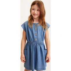 Mango Kids - Sukienka dziecięca Blue 110-164 cm. Niebieskie sukienki dziewczęce Mango Kids, bez wzorów, z bawełny, casualowe, bez ramiączek, krótkie. W wyprzedaży za 49.90 zł.