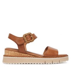 Sandały Tamaris. Brązowe sandały damskie Tamaris, bez wzorów, bez obcasa, na koturnie. Za 369.99 zł.