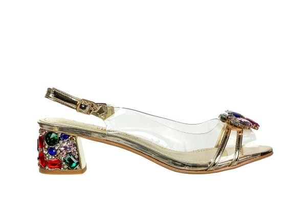 Sandały Laura Vita Mily 01 Or 202053, Złoty, Skóra naturalna - 36. Żółte sandały damskie Laura Vita, bez wzorów, z materiału, bez obcasa, na obcasie. W wyprzedaży za 134.10 zł.