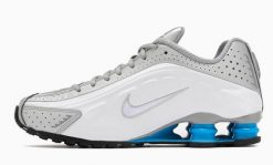 Buty męskie Nike Shox R4 - szare. Szare buty fitness męskie Nike. Za 635.85 zł.