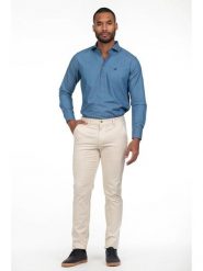 The Time of Bocha Spodnie chino w kolorze kremowym rozmiar: 48. Brązowe spodnie materiałowe męskie The Time of Bocha, bez wzorów. Za 173.99 zł.